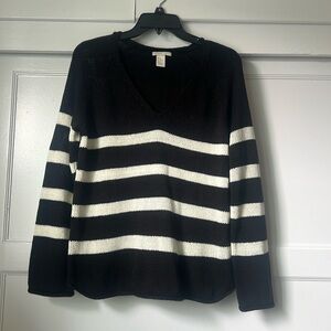 H&M light sweater size medium
